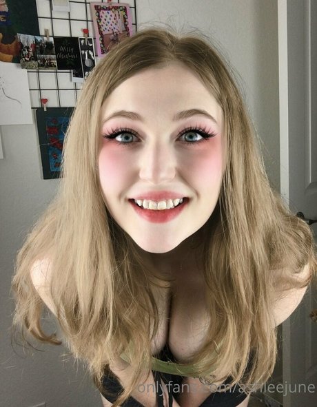 handjob pov onlyfans porno pics