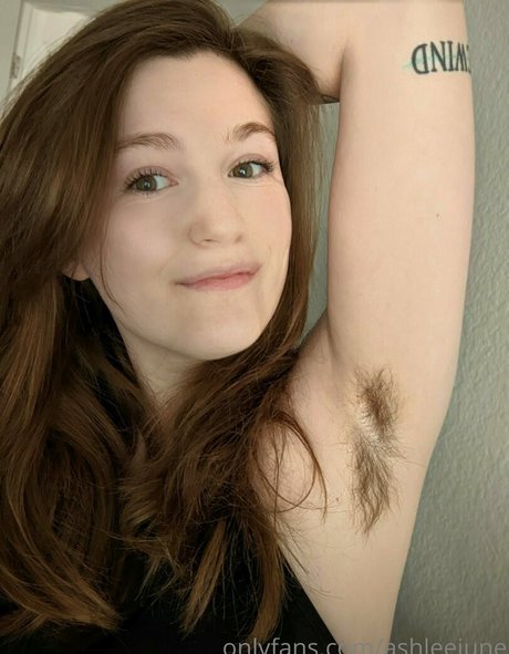 ashleejune adult model pics