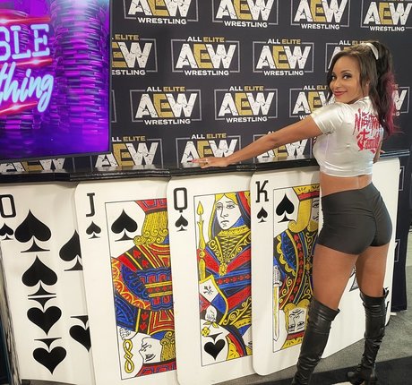 lips onlyfans sexy nude images