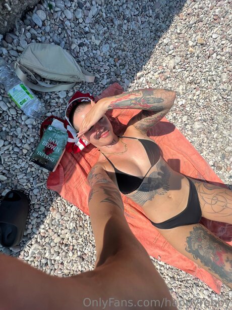 Happyrebby porn star galleries