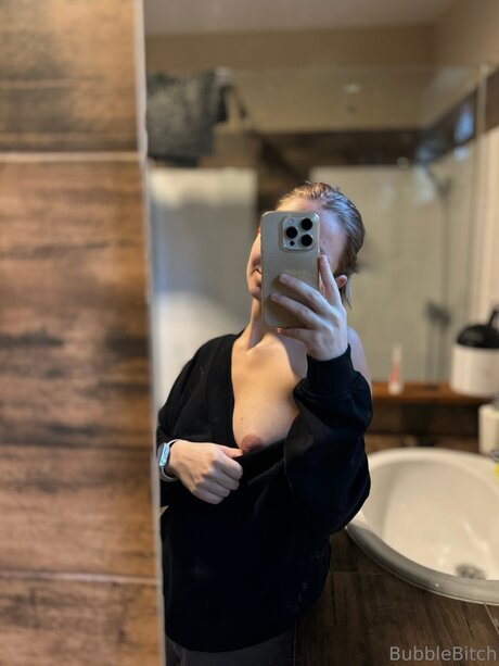 Bubblebitchh star sex archive