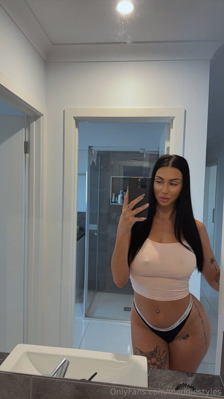 Maddiestyles exclusive pornstar photo