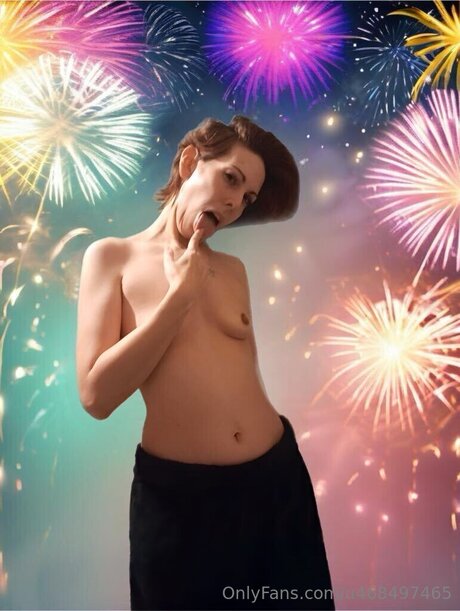 U468497465 star pornographic pic