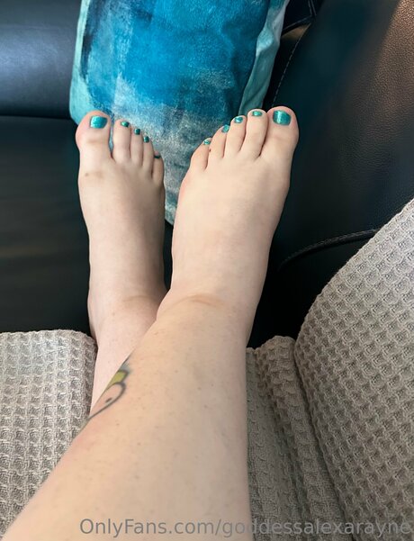 Goddessalexarayne pornographic star picture