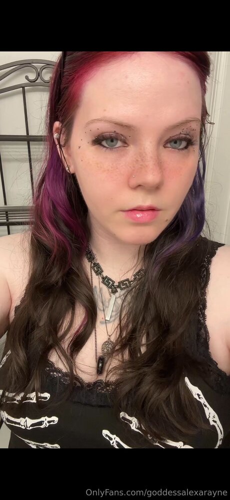 Goddessalexarayne pornstar free pictures