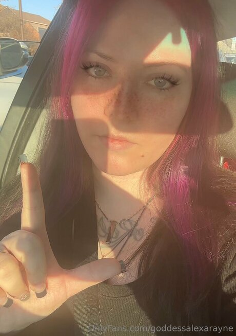 Goddessalexarayne exclusive pornstar img