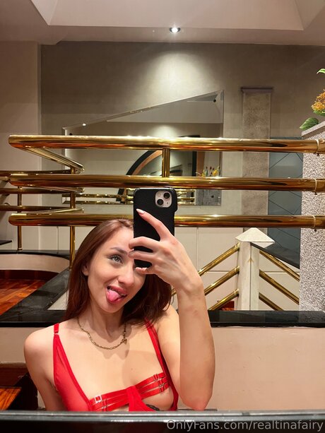 Realtinafairy pornstar nudes galleries