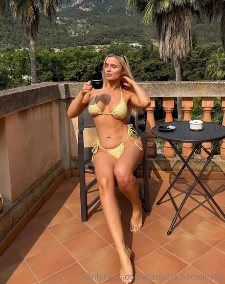 Daniella Hemsleytv pornographic star archive