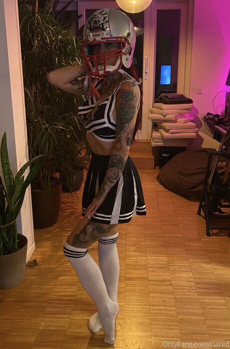 Riared pornstar adult pic