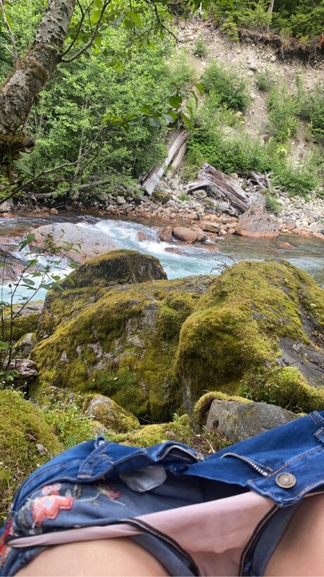 Exotic X Bunny pornstar top img