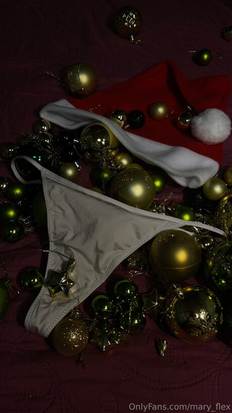 Mary Flex star beautiful img