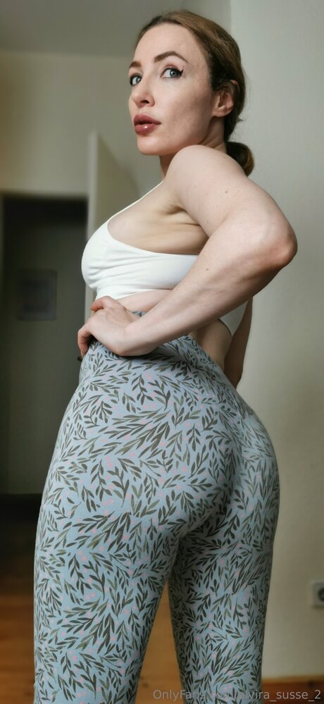Elvira Susse 2 nude pornstar gallery