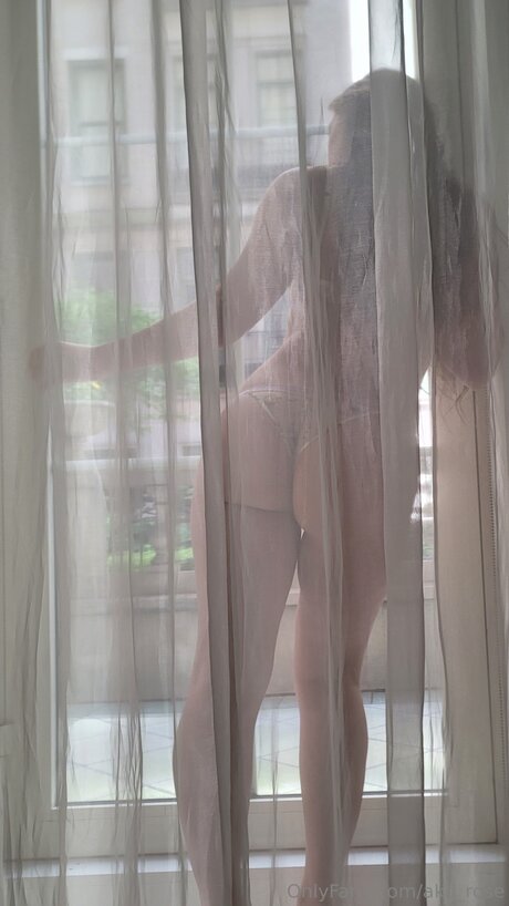 Aka Rose beautiful pornstar img