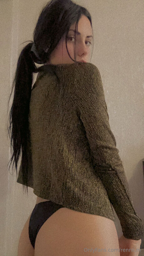 Rennii M nude pornstar pic