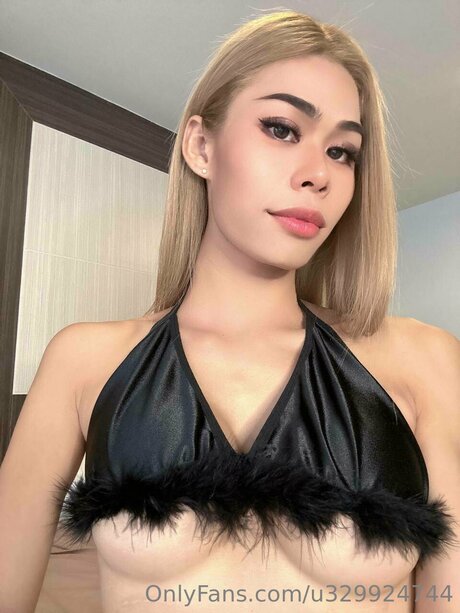 Starlitsylvia naked pornstar image