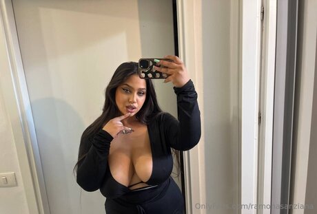 Ramonasanziana porn star pictures