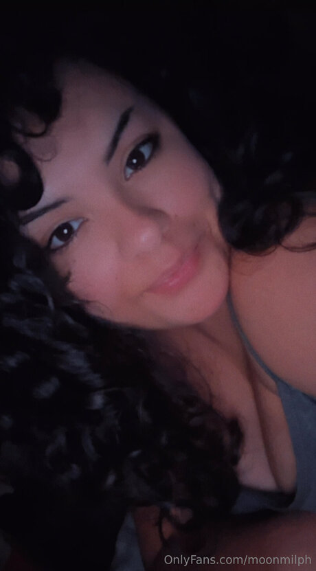 Moonmilph porn model images