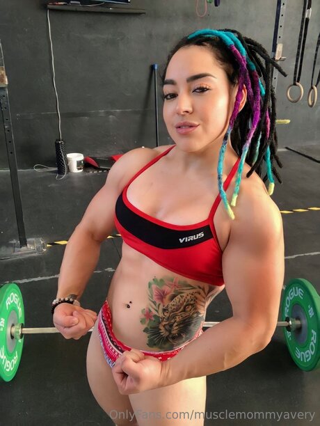 Queenmuscleavery art pornstar galleries