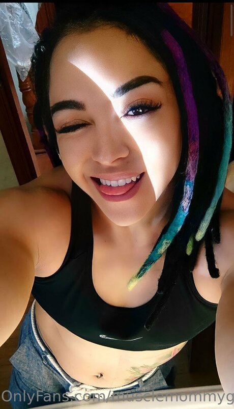 Queenmuscleavery art pornstar images