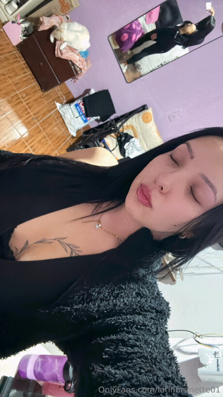 Latinbrunette01 pornstar best pic