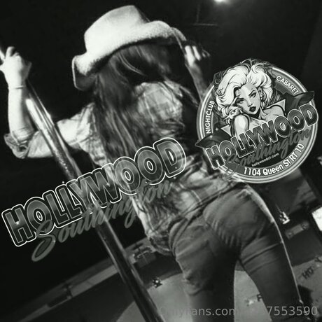 U257553590 star image