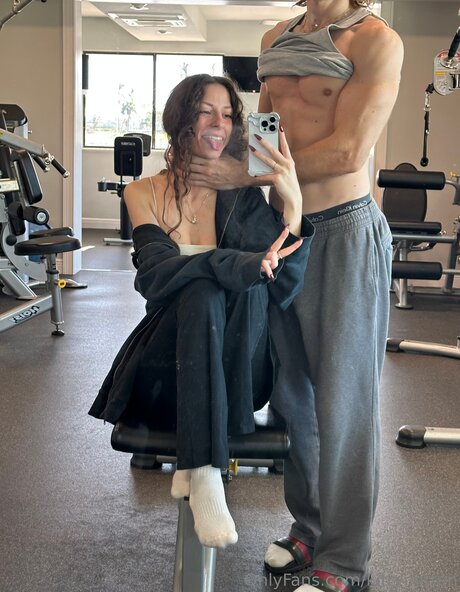 Kittymitten star nudes photo