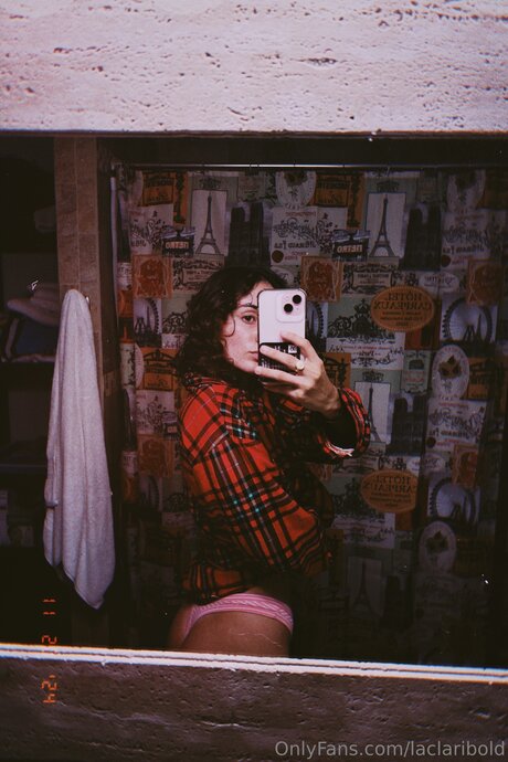 Laclaribold free actress img