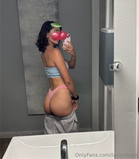 Laclaribold adult model pics