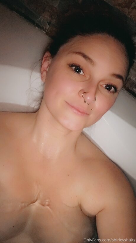 Shirleyshultz nice pornstar img