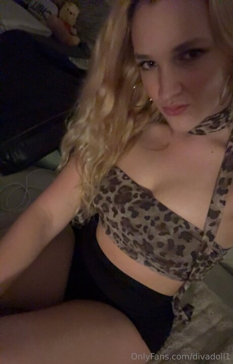 Divadoll1 Quick photo