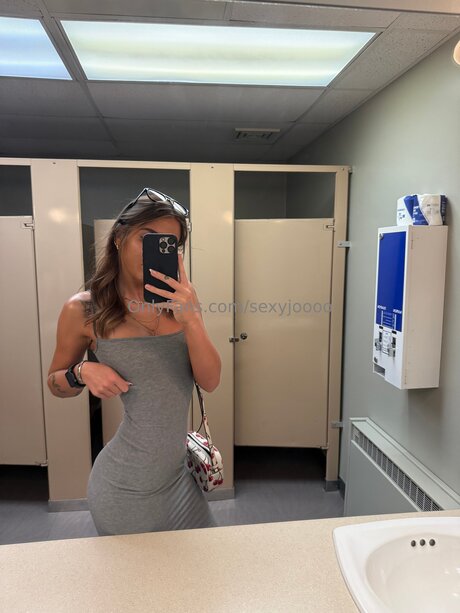 Sexcjooo pornstar nude galleries