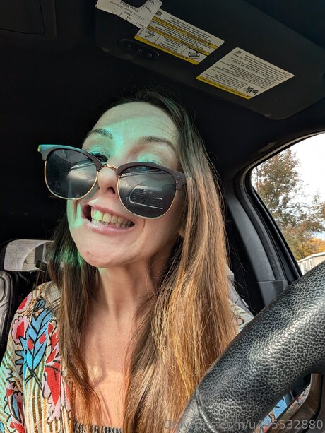 U445532880 hot model pics