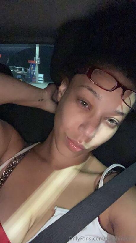 Delphiraexo pornstar perfect image