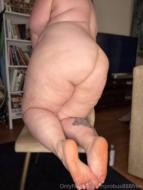 Improbus888free star hot photos