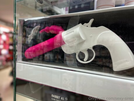 Sexy Siren xxx star picture