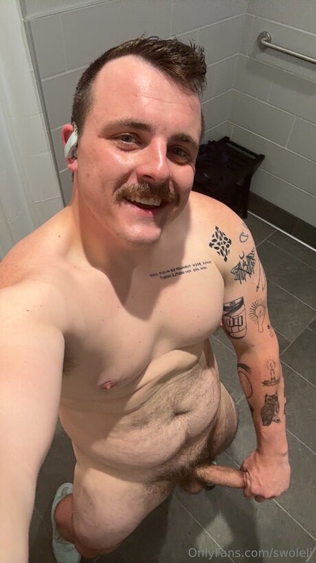 Swoleli model best pic