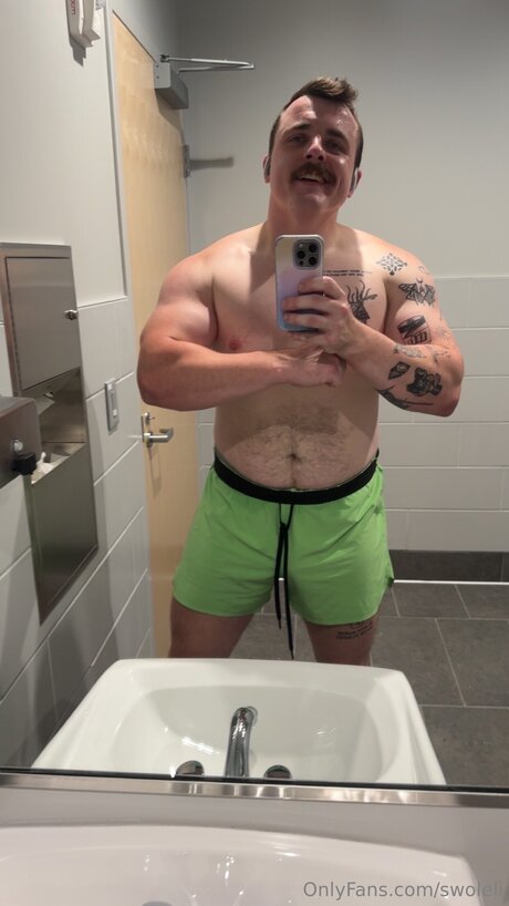 Swoleli high quality model gallery