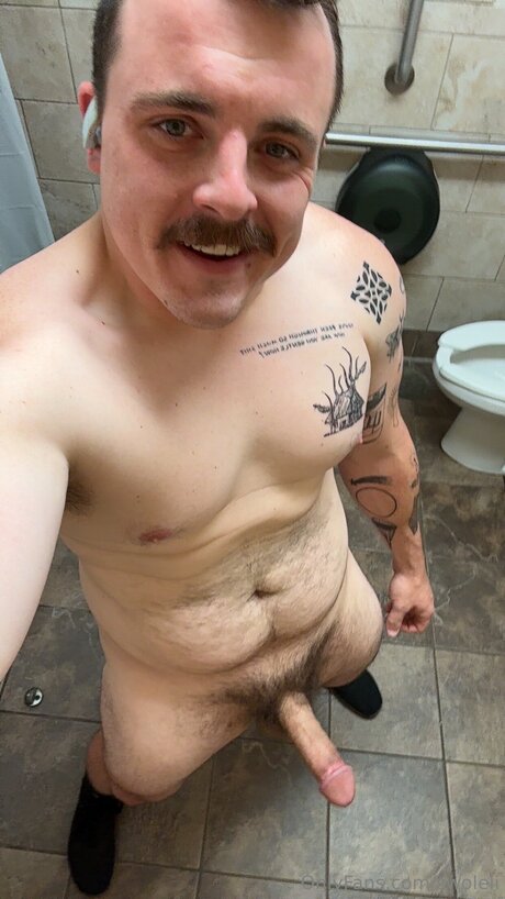 Swoleli star erotic images