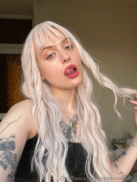 Freyadominatrix pornstar pretty pic