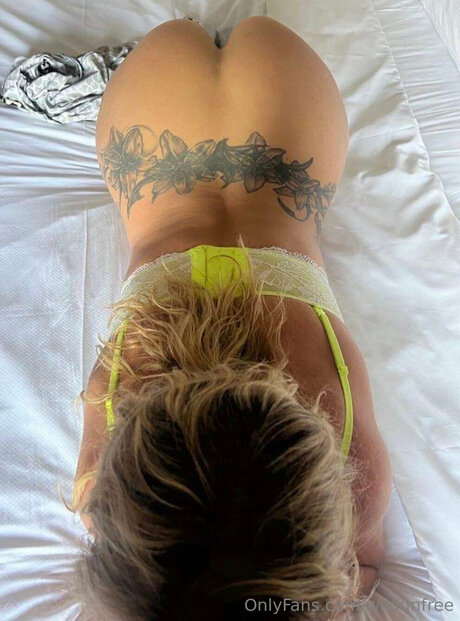 Wildunfree adult star img