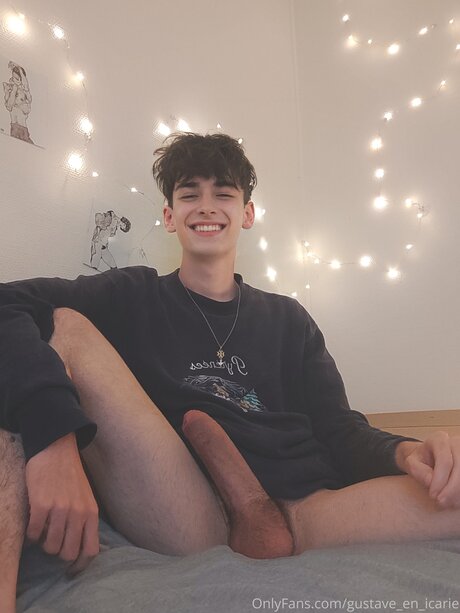 Gustave En Icarie pretty star photos