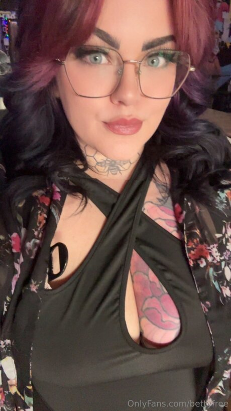 Bettyfree model erotic gallery