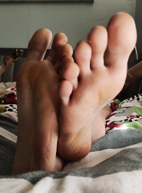 Goddessblondiefeet Quick photo