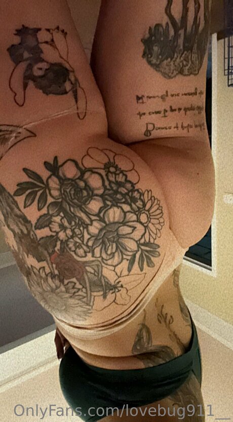 Lovebug911 pornstar beautiful img