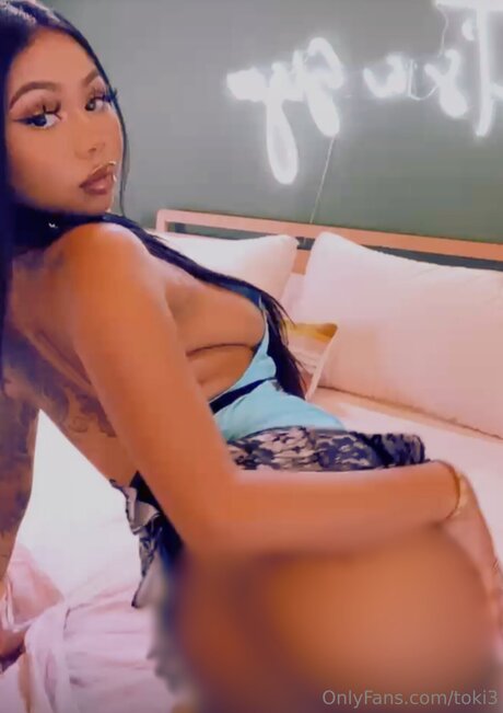 huge anal dildo onlyfans porn gallery