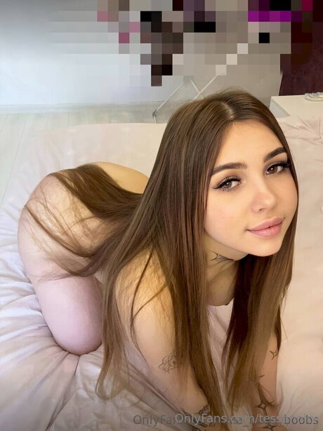 Tessanoirx top model photos