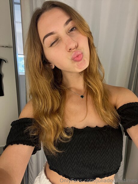 Juliadoubletimes nudes pornstar photos