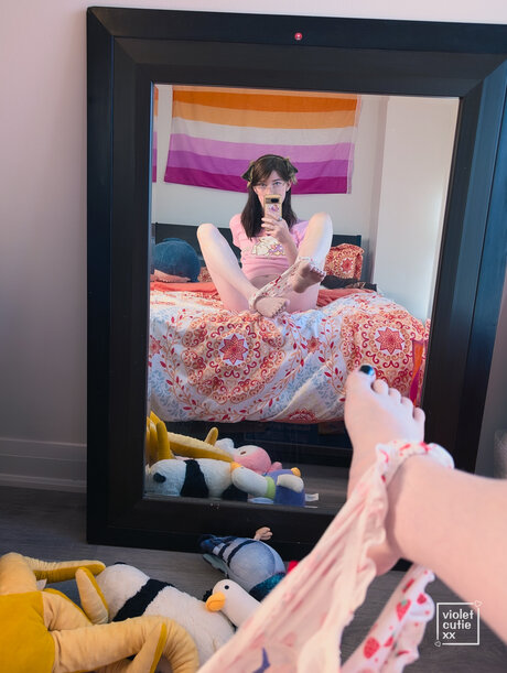 lesbian pussy onlyfans pretty img