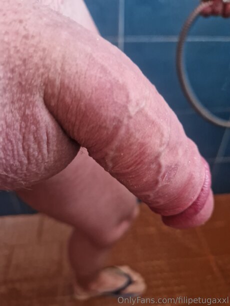 Filipetugaxxl nude pornstar pic