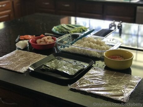 Beckybelly free pornstar photos